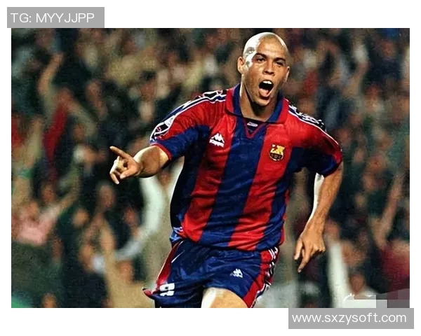 足球队伍球星风采：闪耀球场的璀璨之星